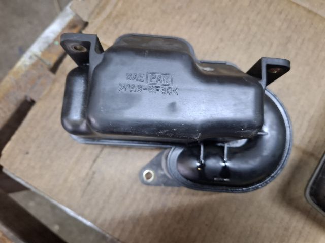 bontott MAZDA 626 Rezonátor