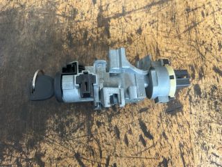 bontott MAZDA 626 Gyújtáskapcsoló