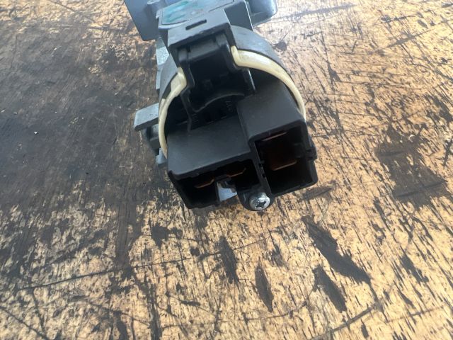 bontott MAZDA 626 Gyújtáskapcsoló