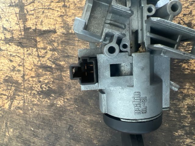 bontott MAZDA 626 Gyújtáskapcsoló