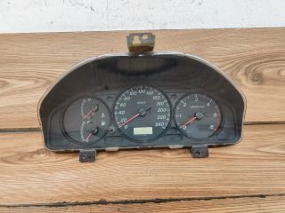 bontott MAZDA 626 Kilométeróra