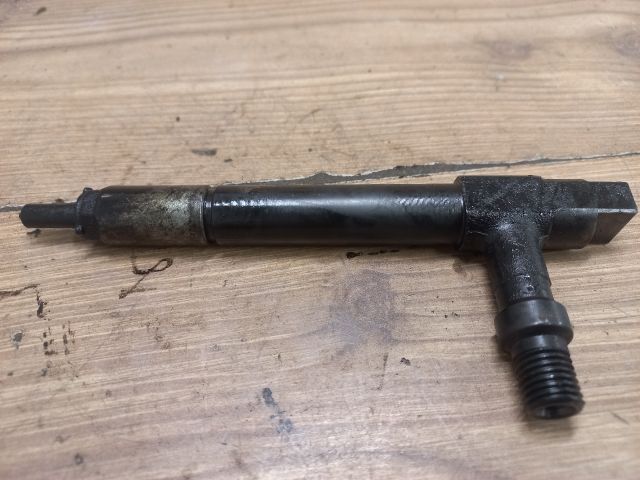 bontott MAZDA 626 Porlasztó (1 db)