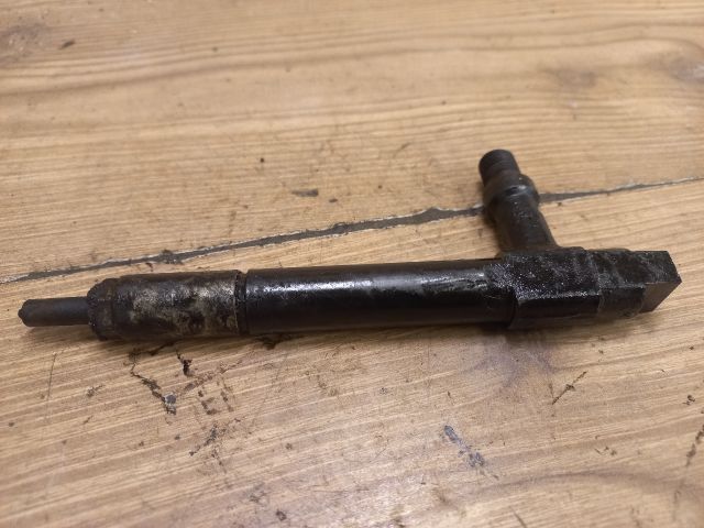 bontott MAZDA 626 Porlasztó (1 db)