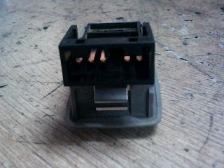 bontott MAZDA 626 Ablakemelő Kapcsoló (Pozíciófüggetlen)