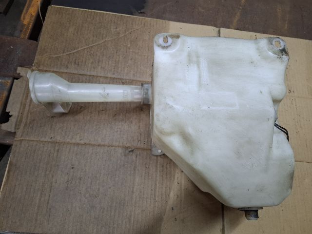 bontott MAZDA 626 Ablakmosó Tartály