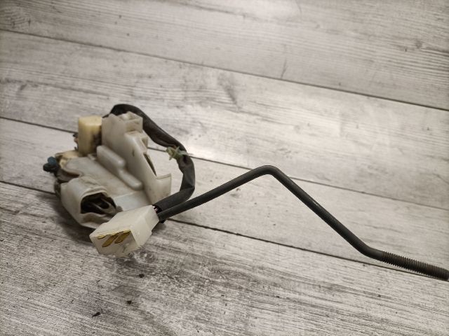 bontott MAZDA 626 Bal első Ajtózár