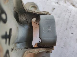 bontott MAZDA 626 Bal első Felső Zsanér