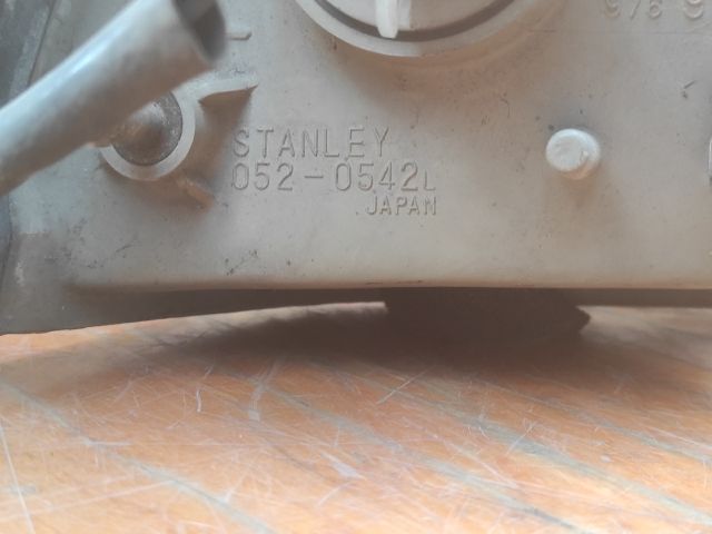 bontott MAZDA 626 Bal első Irányjelző