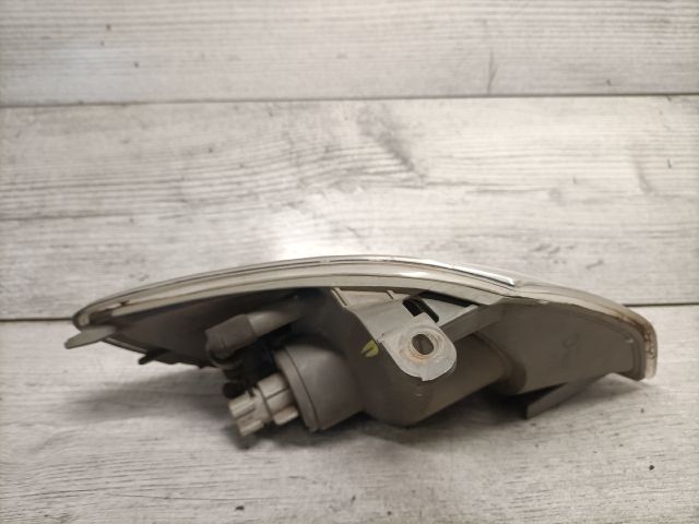 bontott MAZDA 626 Bal első Irányjelző