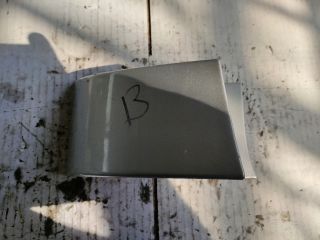 bontott MAZDA 626 Bal első Sárvédő Szélesítő