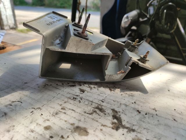 bontott MAZDA 626 Bal első Sárvédő Szélesítő