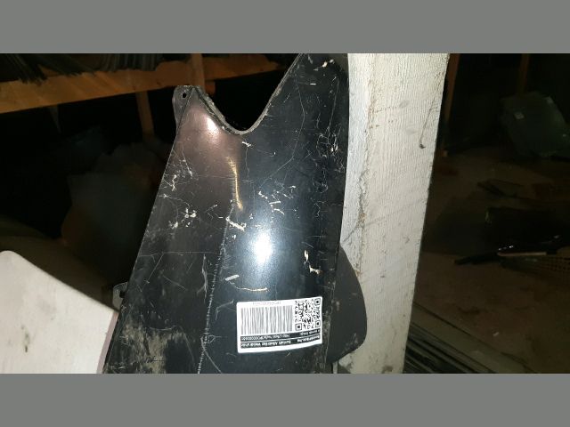 bontott MAZDA 626 Bal első Sárvédő