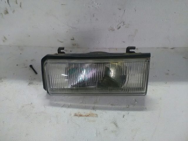 bontott MAZDA 626 Bal Fényszóró