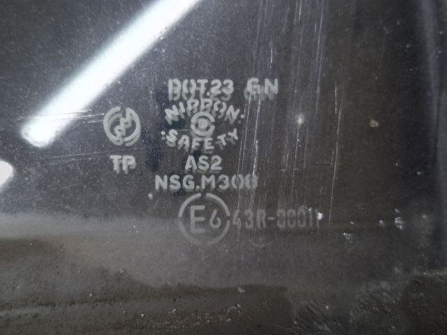 bontott MAZDA 626 Bal hátsó Ablak