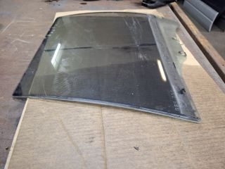 bontott MAZDA 626 Bal hátsó Ablak