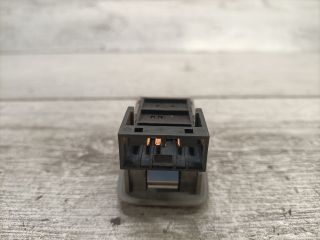 bontott MAZDA 626 Bal hátsó Ablakemelő Kapcsoló