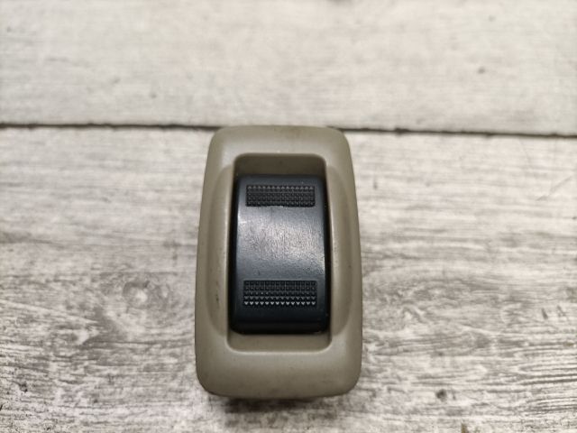 bontott MAZDA 626 Bal hátsó Ablakemelő Kapcsoló