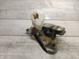 bontott MAZDA 626 Bal hátsó Ajtózár