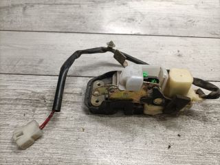 bontott MAZDA 626 Bal hátsó Ajtózár