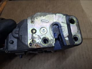 bontott MAZDA 626 Bal hátsó Ajtózár