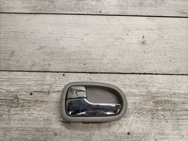 bontott MAZDA 626 Bal hátsó Belső Kilincs