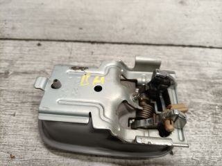 bontott MAZDA 626 Bal hátsó Belső Kilincs