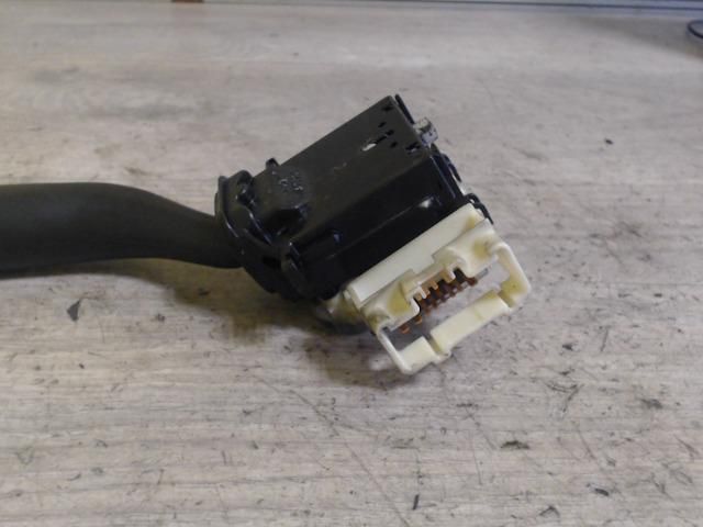 bontott MAZDA 626 Bal Kormánykapcsoló Irányjelző