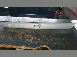 bontott MAZDA 626 Csomagtérajtó Díszléc