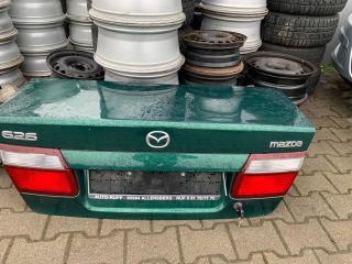 bontott MAZDA 626 Csomagtérajtó (Részeivel)