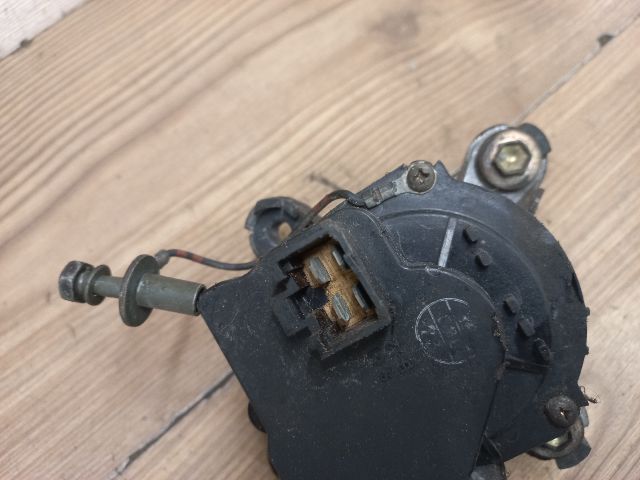 bontott MAZDA 626 Első Ablaktörlő Motor