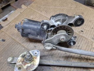 bontott MAZDA 626 Első Ablaktörlő Szerkezet Motorral