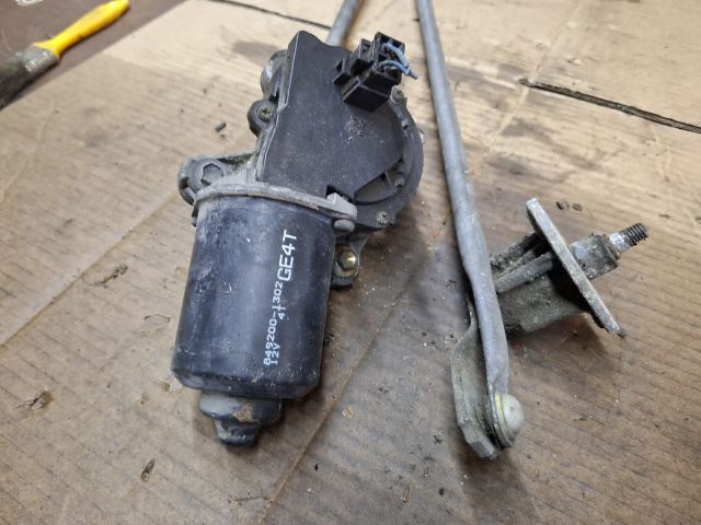 bontott MAZDA 626 Első Ablaktörlő Szerkezet Motorral