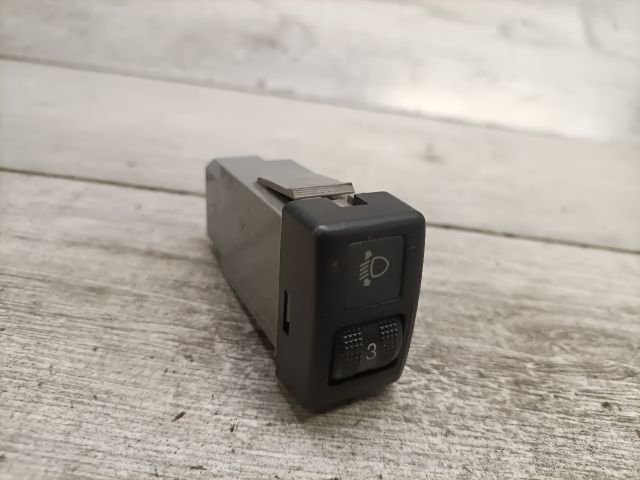 bontott MAZDA 626 Fényszórómagasság Állító Kapcsoló