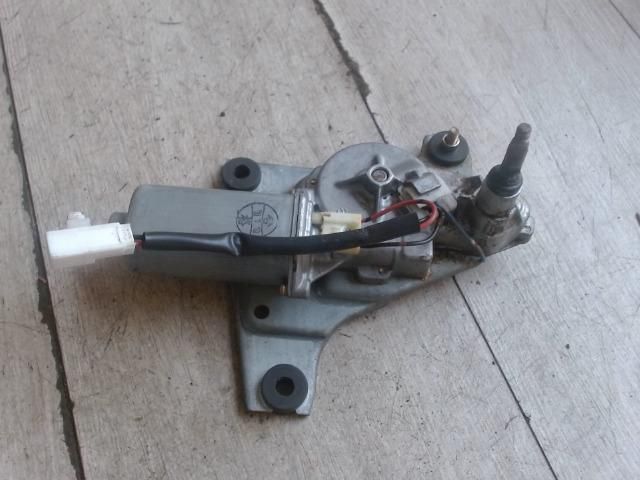 bontott MAZDA 626 Hátsó Ablaktörlő Motor