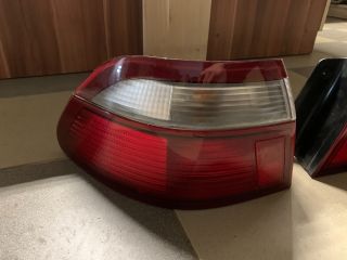 bontott MAZDA 626 Hátsó Lámpa Szett