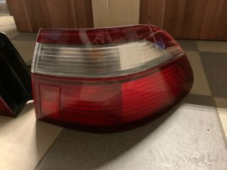 bontott MAZDA 626 Hátsó Lámpa Szett