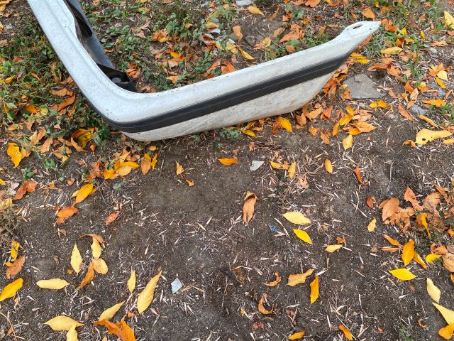 bontott MAZDA 626 Hátsó Lökhárító (Üresen)