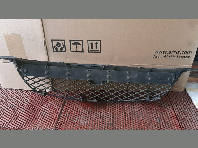 bontott MAZDA 626 Hűtőrács