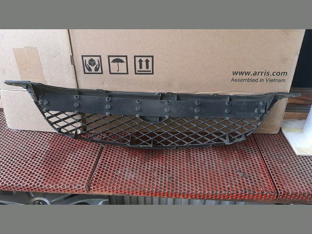 bontott MAZDA 626 Hűtőrács