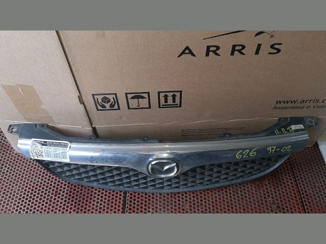 bontott MAZDA 626 Hűtőrács