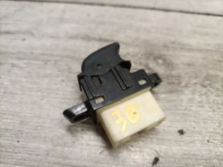 bontott MAZDA 626 Jobb első Ablakemelő Kapcsoló