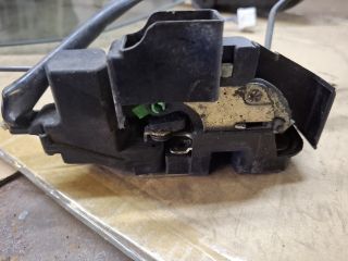 bontott MAZDA 626 Jobb első Ajtózár