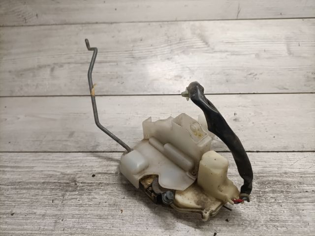 bontott MAZDA 626 Jobb első Ajtózár