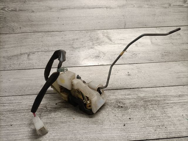 bontott MAZDA 626 Jobb első Ajtózár