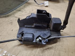 bontott MAZDA 626 Jobb első Ajtózár