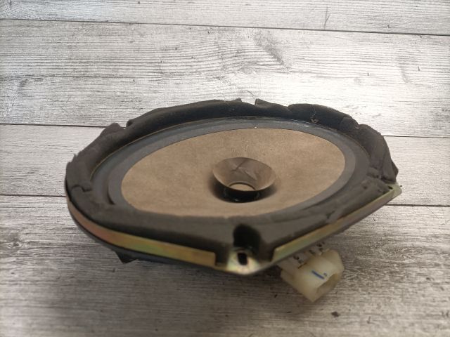bontott MAZDA 626 Jobb első Hangszóró