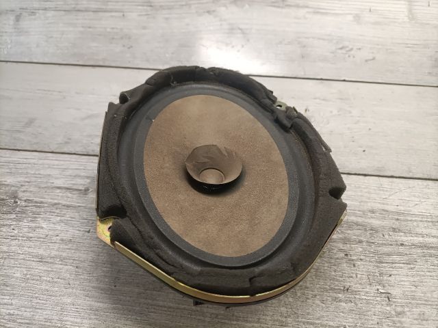 bontott MAZDA 626 Jobb első Hangszóró
