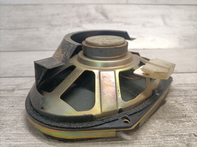 bontott MAZDA 626 Jobb első Hangszóró