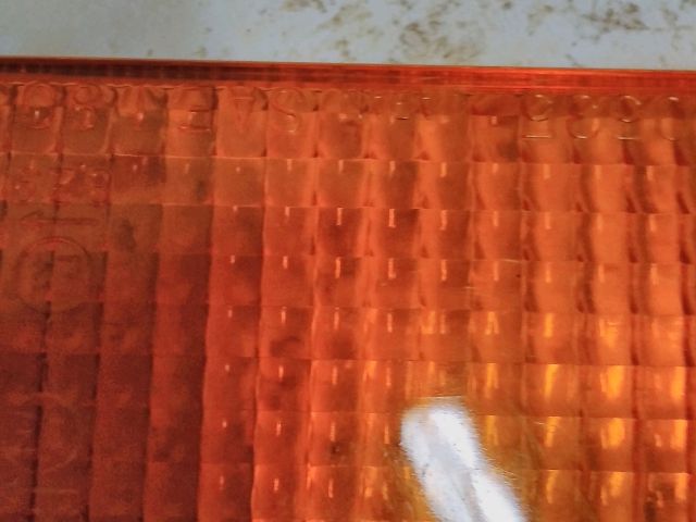 bontott MAZDA 626 Jobb első Irányjelző