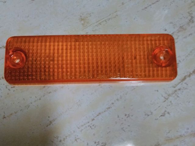 bontott MAZDA 626 Jobb első Irányjelző